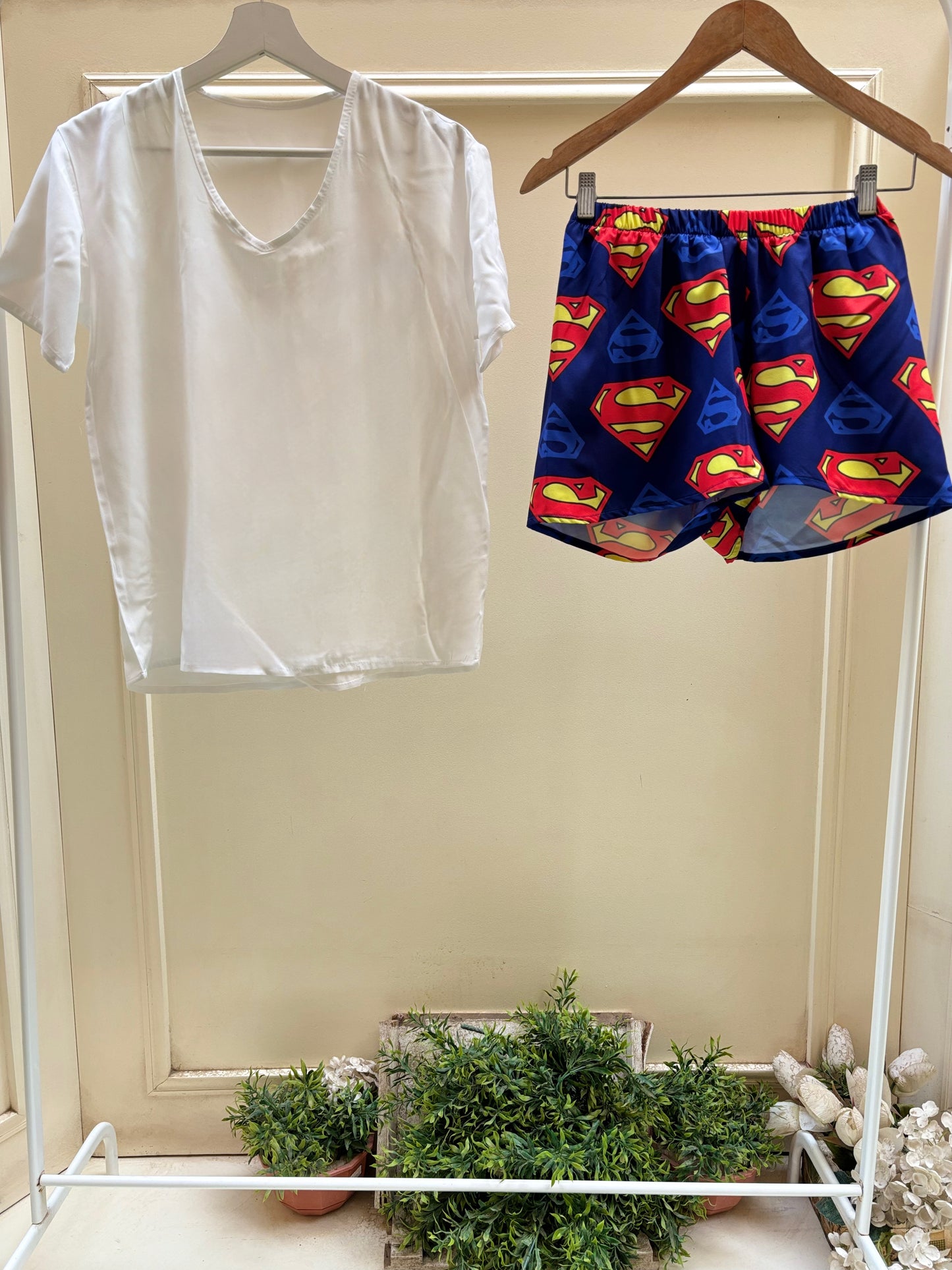 Superman short with White tshirt viscose