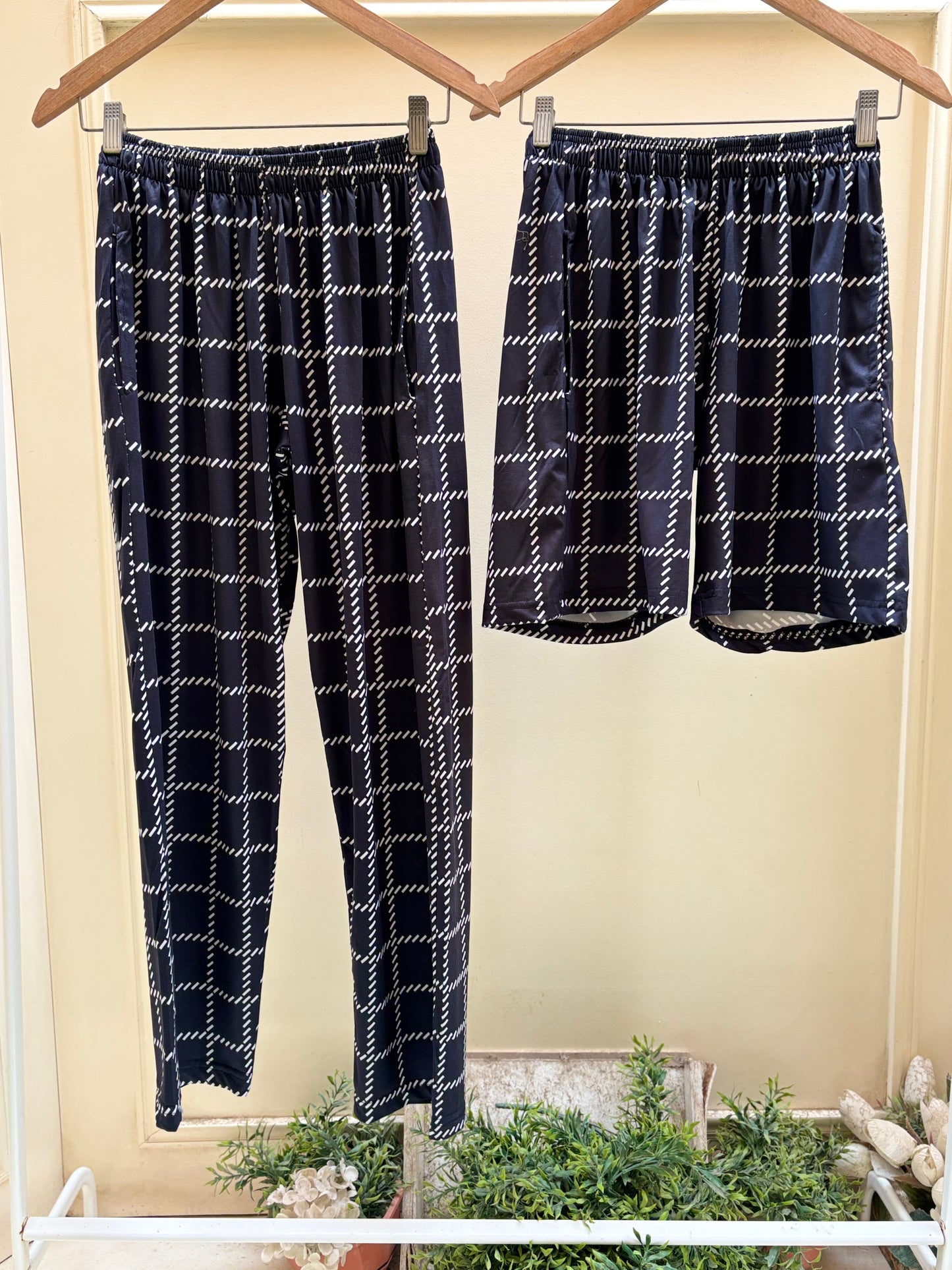 Black squares short and pants set