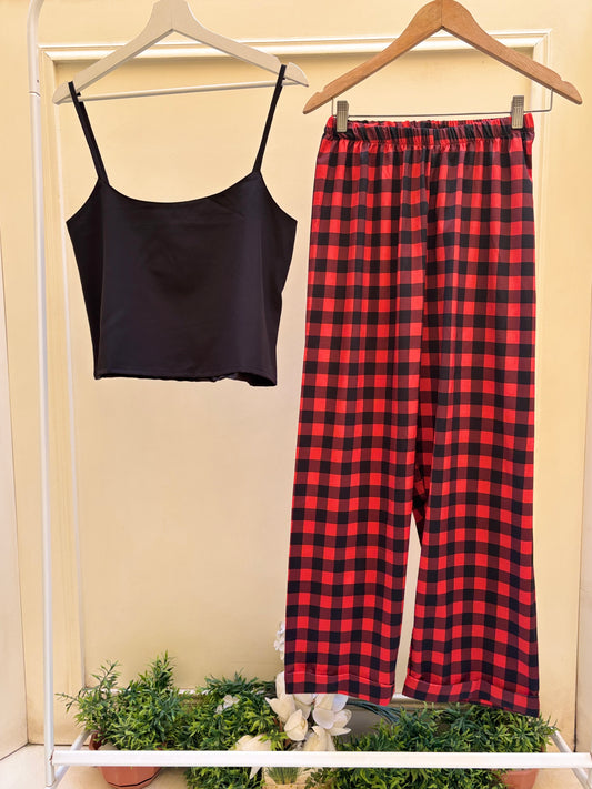 Red careaux pants with black cut top